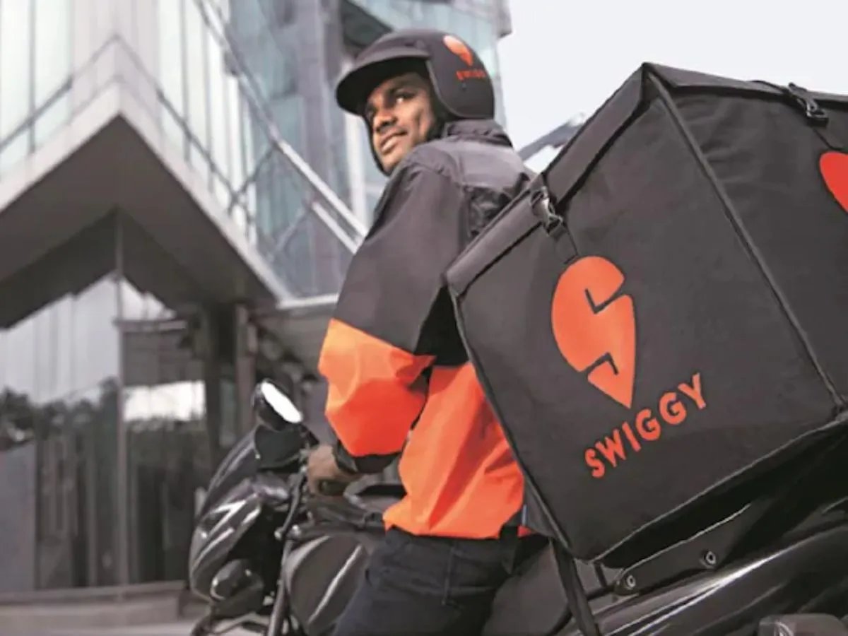 Swiggy Share Price: Swigy's share also came down from IPO price, the company's stock has fallen up to 28% so far in January