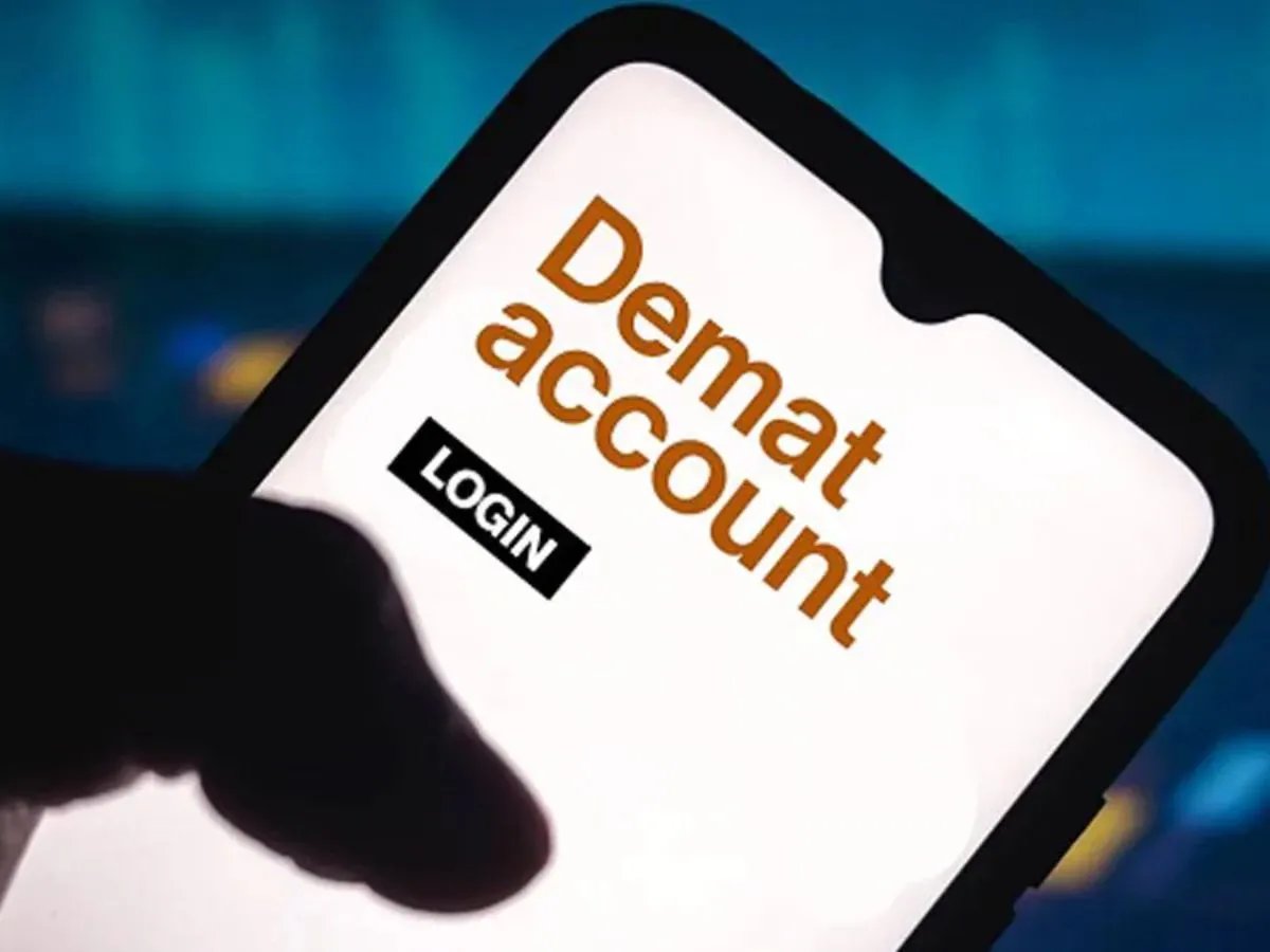 The number of several demat accounts increased from a PAN, 504 times increase from 2016-17 so far